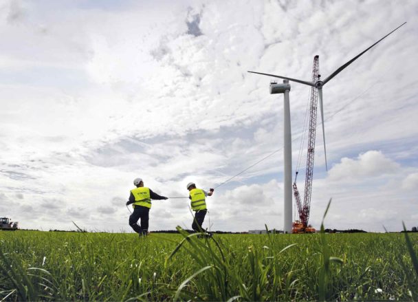 Podle vlády ČR bude naše energetika v budoucnosti stát na jaderných elektrárnách a obnovitelných zdrojích. Foto archiv/Energie21