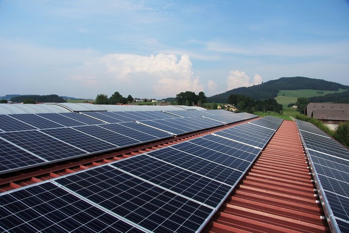 Fotovoltaické elektrárny vyvolávají stále větší zájem internetových zločinců. Foto archiv/Aspen.PR